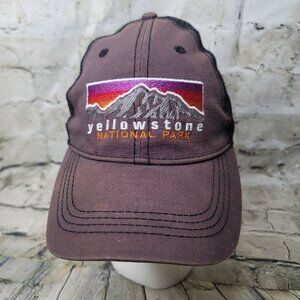 Vintage Yellowstone National Park Trucker Hat Ball Cap Snapback Mesh